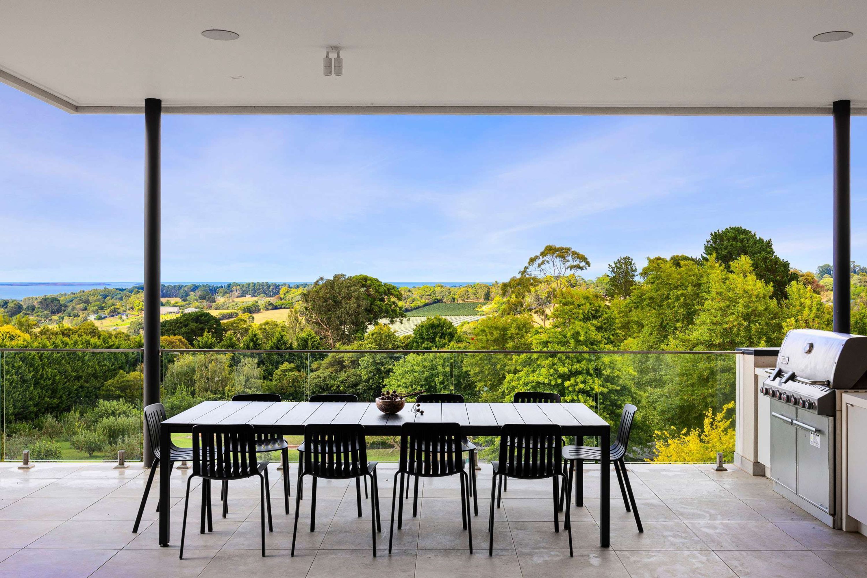 House | 4 bedrooms, Internet