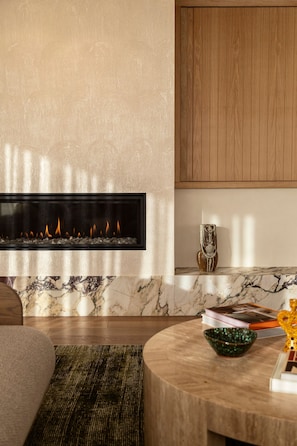 4 bedrooms, Internet - Blanc de Noir Luxe Grandeur Heated Pool and Spa (Mount Martha)