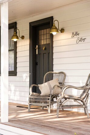 6 bedrooms, desk, Internet - Bella s Cottage Spa Sauna Large Groups (Yarra Glen)