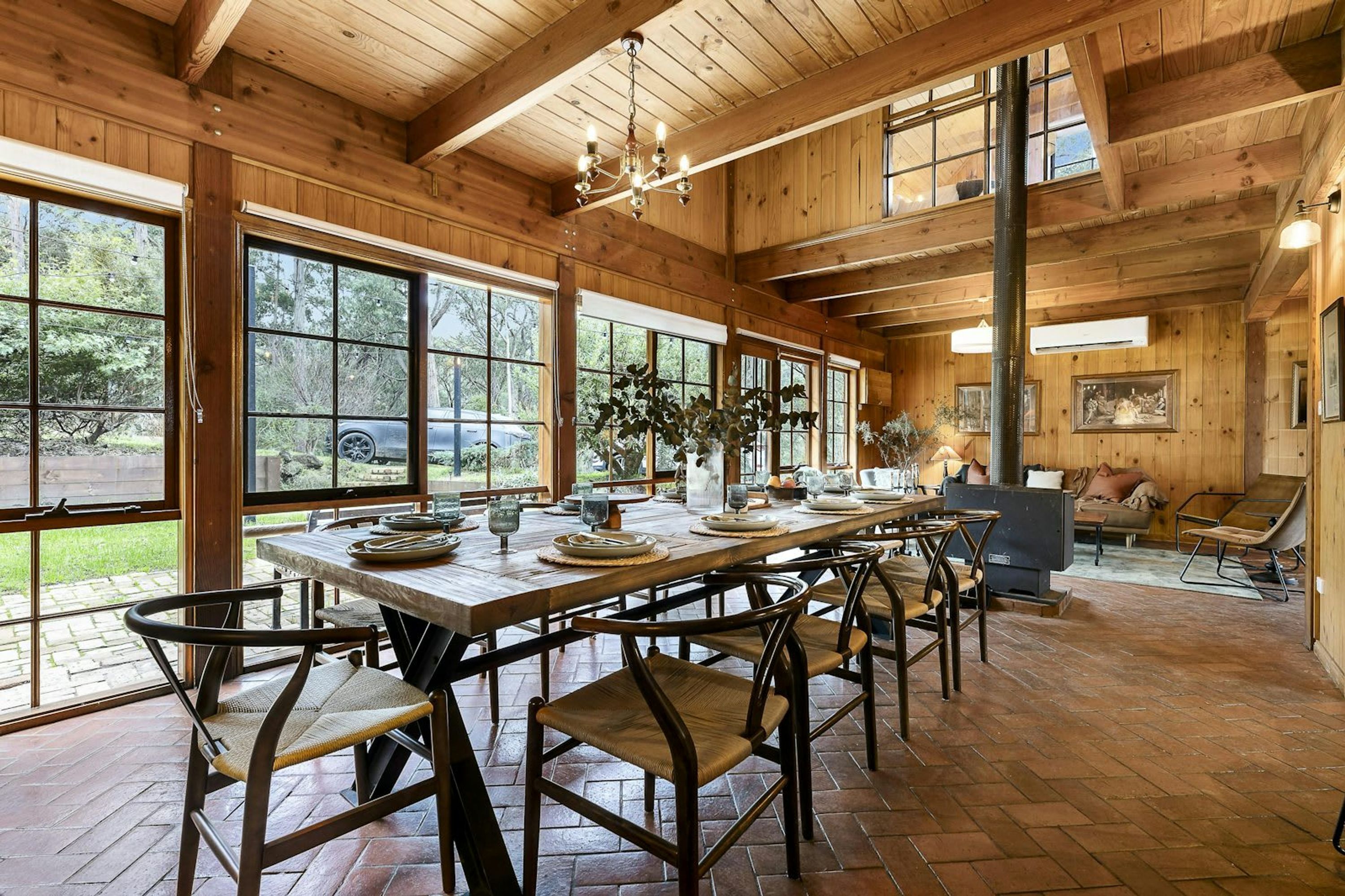 5 habitaciones y acceso a internet 