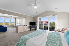 6 makuuhuonetta, silitysrauta/-lauta, ilmainen Wi-Fi, vuodevaatteet