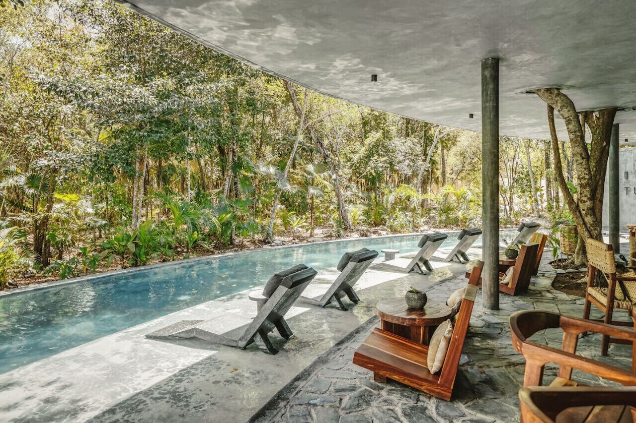 Piscine intérieure, piscine chauffée