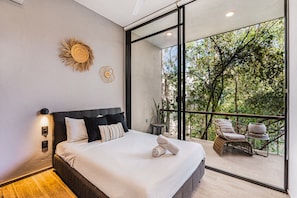 4 chambres, fer et planche à repasser, Wi-Fi gratuit, draps fournis