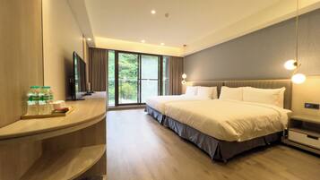 Down comforters, desk, laptop workspace, soundproofing