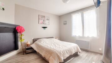 3 chambres, Wi-Fi gratuit, draps fournis