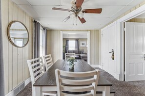 하우스, 침실 2개 | 다이닝