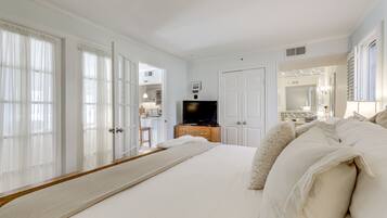 Condo, 1 Bedroom | 1 bedroom, free WiFi