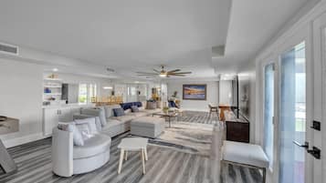 House, 4 Bedrooms | Interior