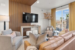 Condo, 3 Bedrooms | Living area | Smart TV, streaming services