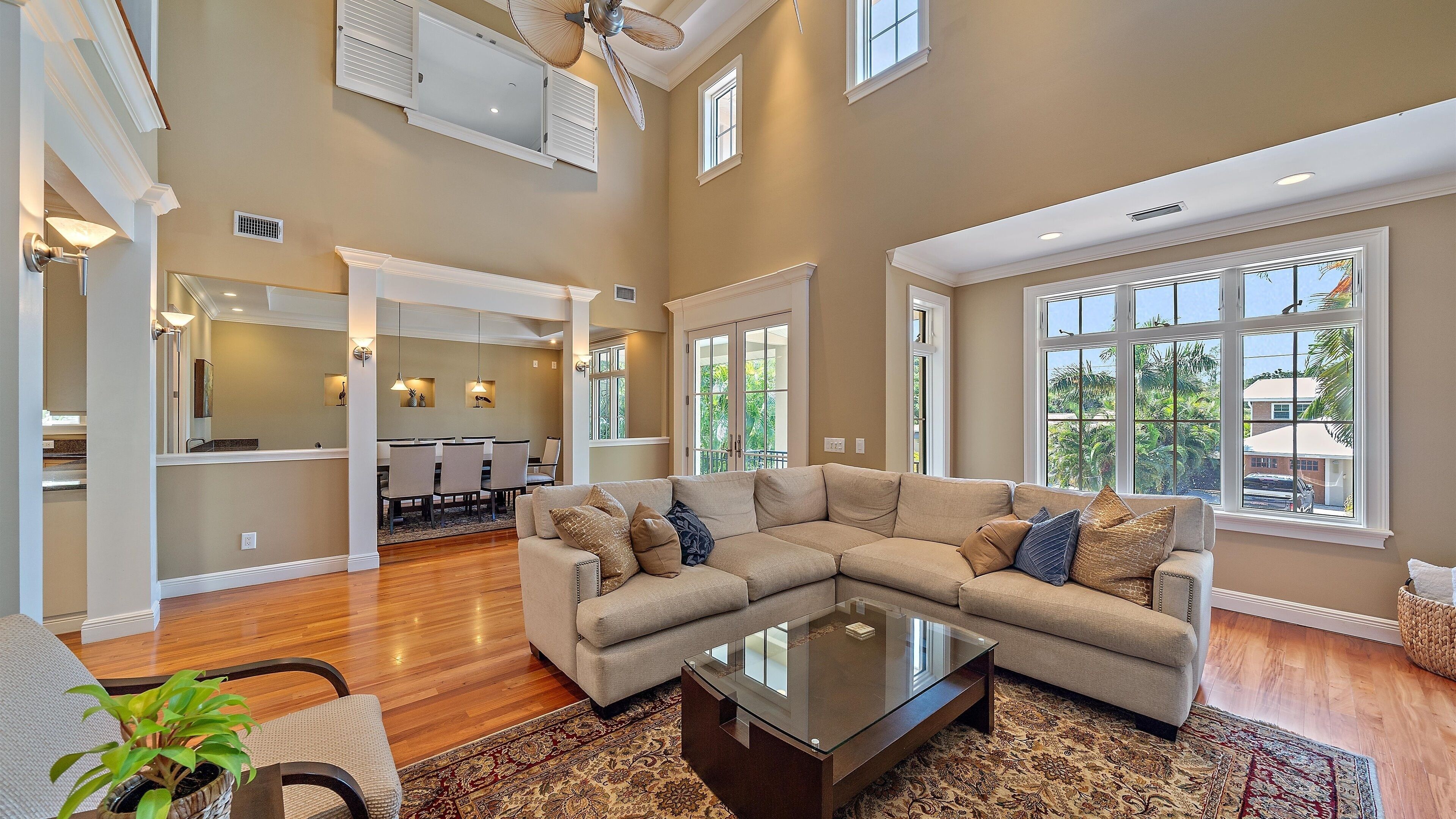 บ้านพัก, 4 ห้องนอน | บริเวณนั่งเล่น