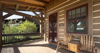 19th Hole 3 Bedroom Cabin