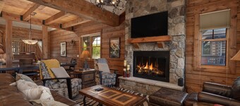 19th Hole 3 Bedroom Cabin