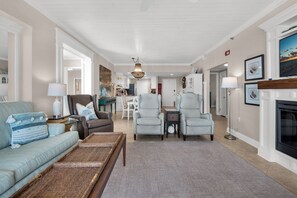 Smart TV - 🏝️Stunning Beachfront Views-Pool-Navarre Towers 504🏝️ (Navarre Beach)