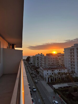 Huoneisto, 1 makuuhuone, parveke, kaupunkinäköala | Näkymä huoneesta