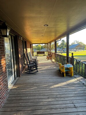 Terrace/patio - Escape to Serenity: Cozy Ranch Style Home with Charming Wrap-Around Porch.  (Oxford)