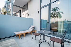 Property grounds - Modern Loft-Style Studio at Aria Residence, JVC by Deluxe Holiday Homes (Dubai)