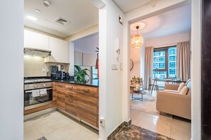 Kühlschrank, Mikrowelle, Ofen, Toaster