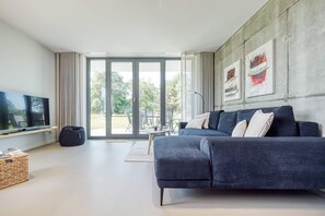 Smart TV, fireplace, stereo - Ferienhaus in Fuhlendorf am Boddenhafen (Fuhlendorf)