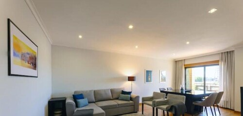 SeaStadium local accommodation Porto