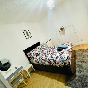 2 chambres, Wi-Fi, draps fournis