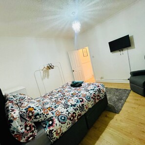 2 chambres, Wi-Fi, draps fournis