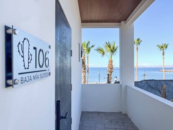 In-room safe, free WiFi