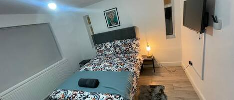 1 soverom, wi-fi og sengetøy