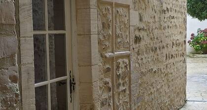 Bayeux ,Appartement Le Clem's en plein cĆur de ville et des sites touristiques.