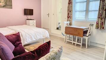 1 bedroom, iron/ironing board, travel crib, free WiFi