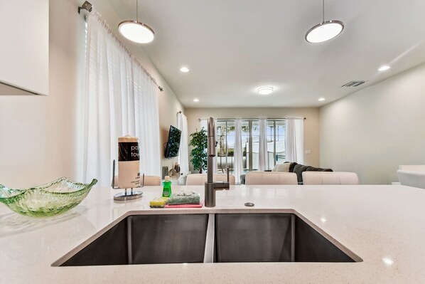 Fridge, microwave, oven, dishwasher - HF-17528 - 4BR/3BA Modern Home | Private Pool (Clermont)