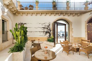 Garden - Maniace Boutique Hotel Ortigia UNA Esperienze (Syracuse)
