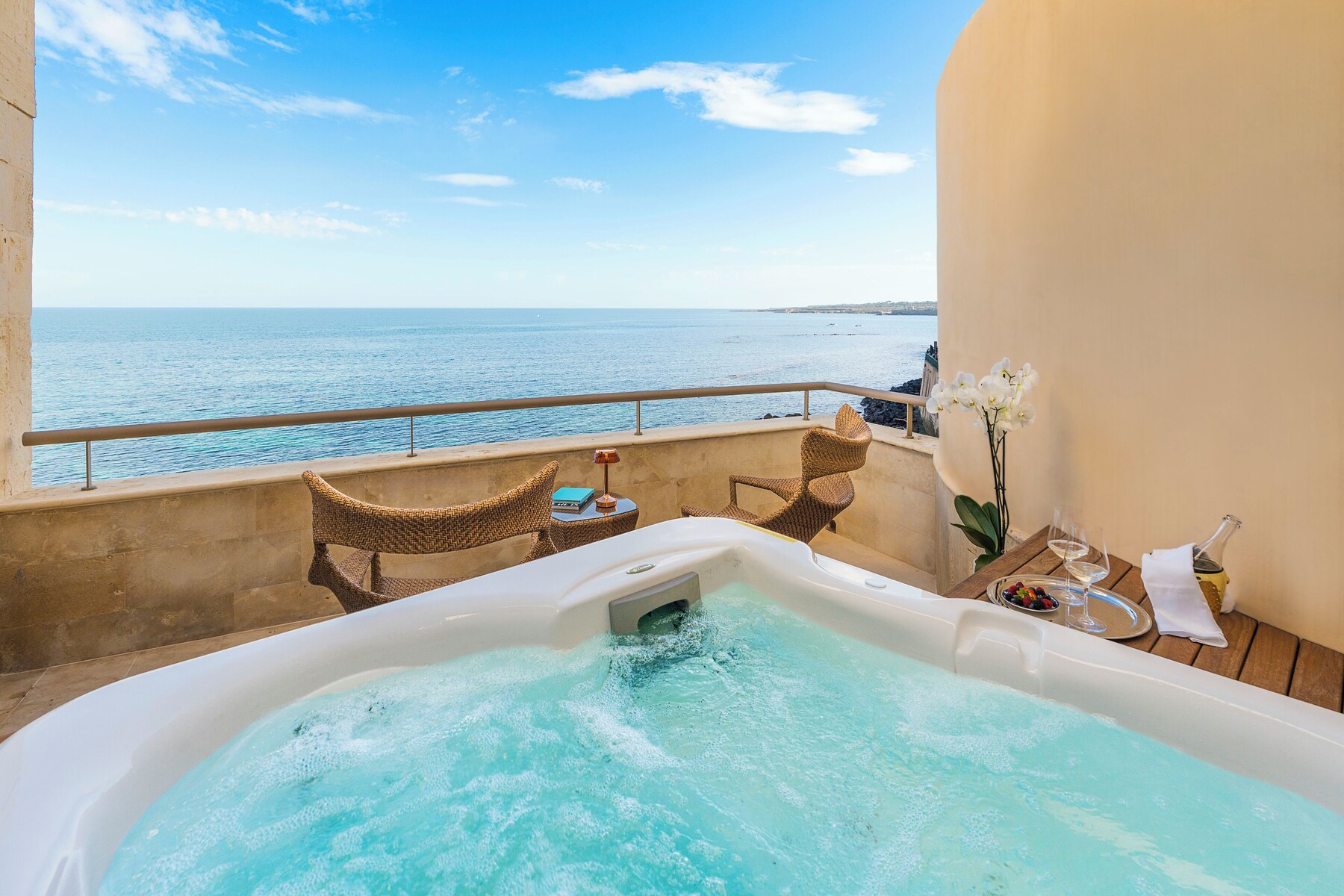 Junior Double Room, Sea View | Egyptian cotton sheets, premium bedding, down duvets, minibar