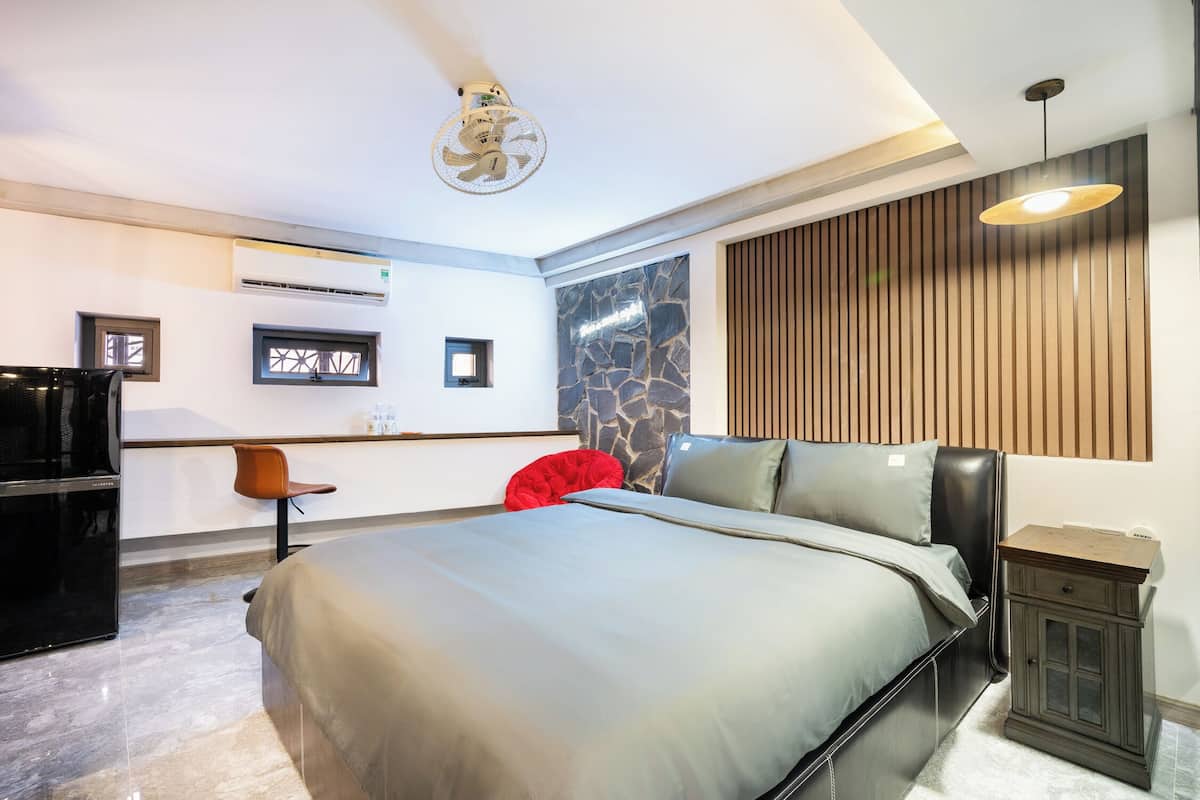 Standaard tweepersoonskamer | 1 slaapkamer, lakens van Egyptisch katoen, luxe beddengoed, een minibar