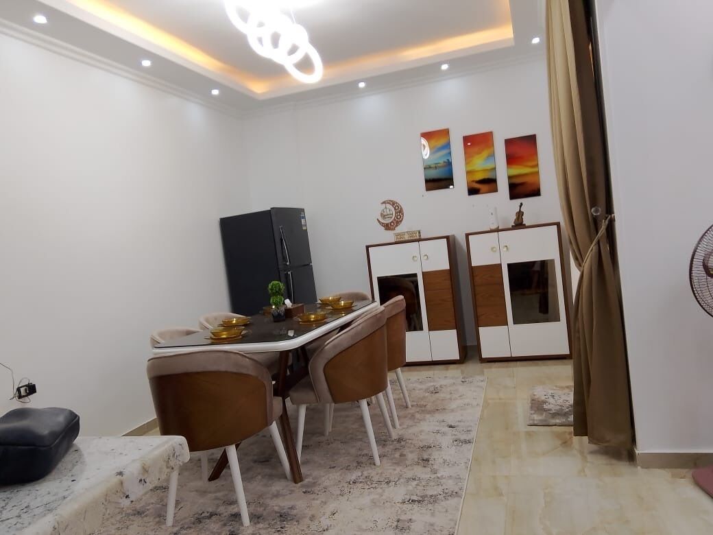 2 makuuhuonetta, Wi-Fi, vuodevaatteet