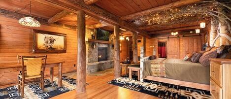 Smart TV y chimenea