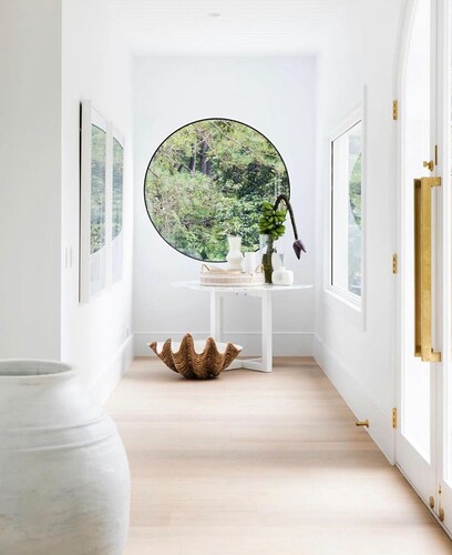 Private Room Beautiful, Quite, Clean king bed Newly Built home. 