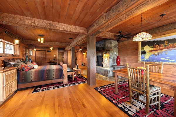 1 chambre, bureau, Wi-Fi gratuit, draps fournis