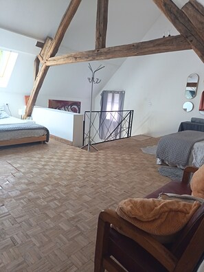 1 bedroom, WiFi, bed sheets