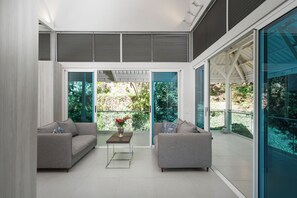 Suite Deluxe, vue montagne | Coin séjour