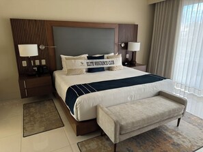 1 dormitorio, tabla de planchar con plancha, wifi