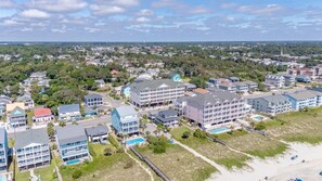 Aerial view - Oceanview 5BR with Game Room Sleeps 17 (North MYrtle Beach)