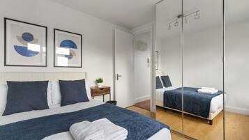 2 bedrooms, iron/ironing board, free WiFi, bed sheets