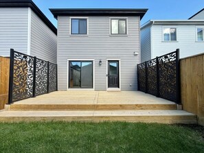 Exterior - Beautiful New House in Alpine Park (Calgary)