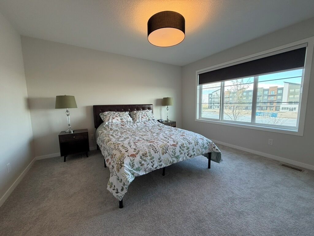 4 Schlafzimmer, Zimmersafe, Schreibtisch, WLAN