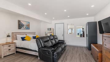 1 chambre, fer et planche à repasser, Wi-Fi gratuit, draps fournis