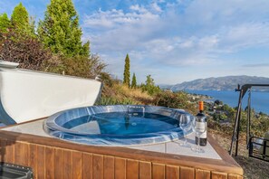 Baignoire à remous extérieure
