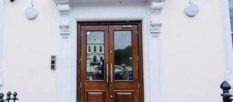 Modern Fully Equipped Loft Studio  MAIDSTONE *CITY CENTRE*