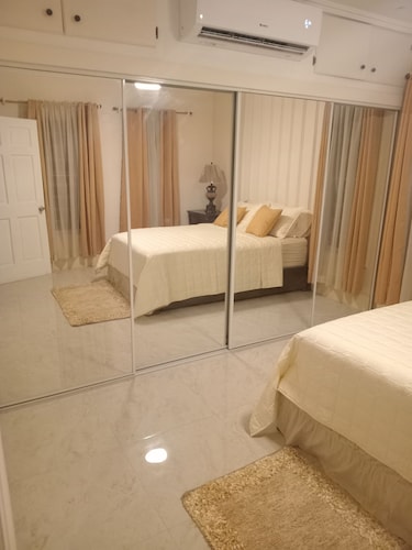 Charming 1 bedroom house in delightful The Valley, Anguilla. 