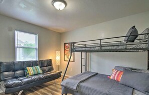 2 bedrooms, iron/ironing board, WiFi, bed sheets