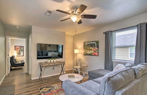 Pet-Friendly West Plains Home Near Downtown!
